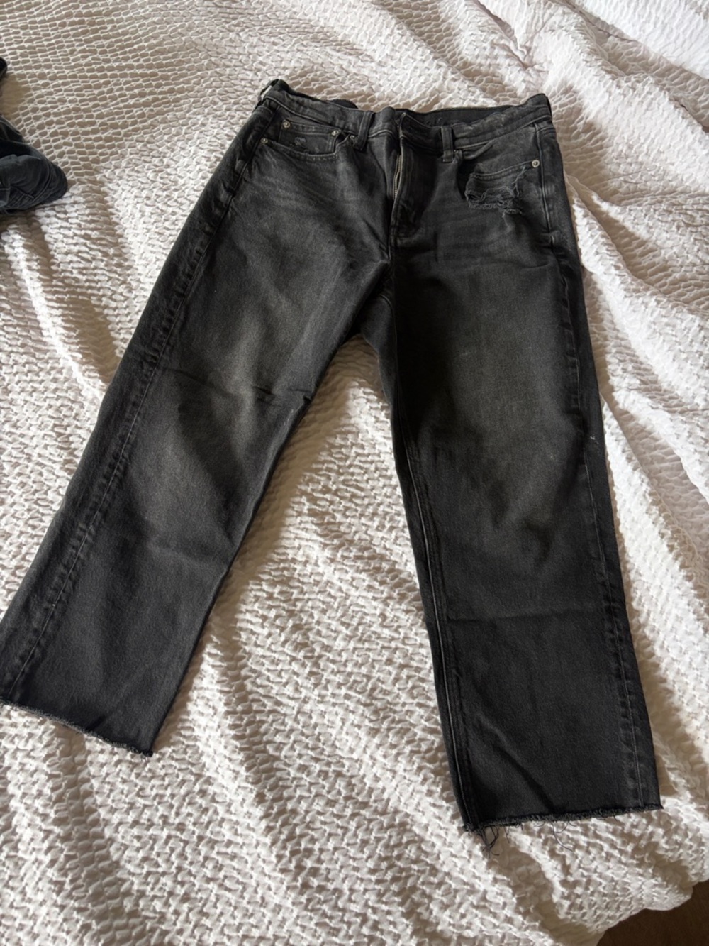 American Eagle Outfitters Black Baggy Distressed Jeans